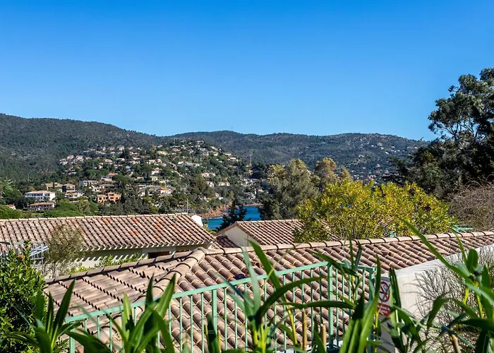 Apartman Cap Negre - Domaine De La Pinede-21 By Interhome